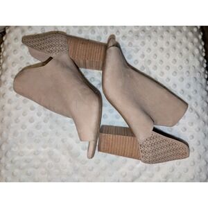 Antonio Melani Women's Size 8 Med Khaki Light Brown Peep Toe Slip On Ankle Boot